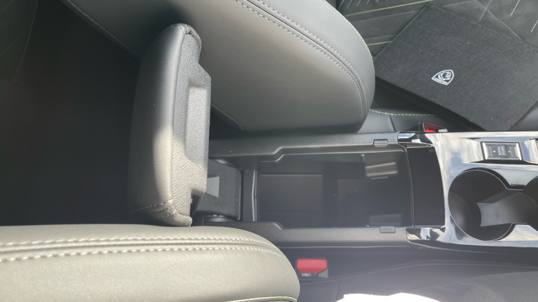 Peugeot 2008 1.2 Hybrid 136 GT 5dr e-DSC6 Petrol Estate